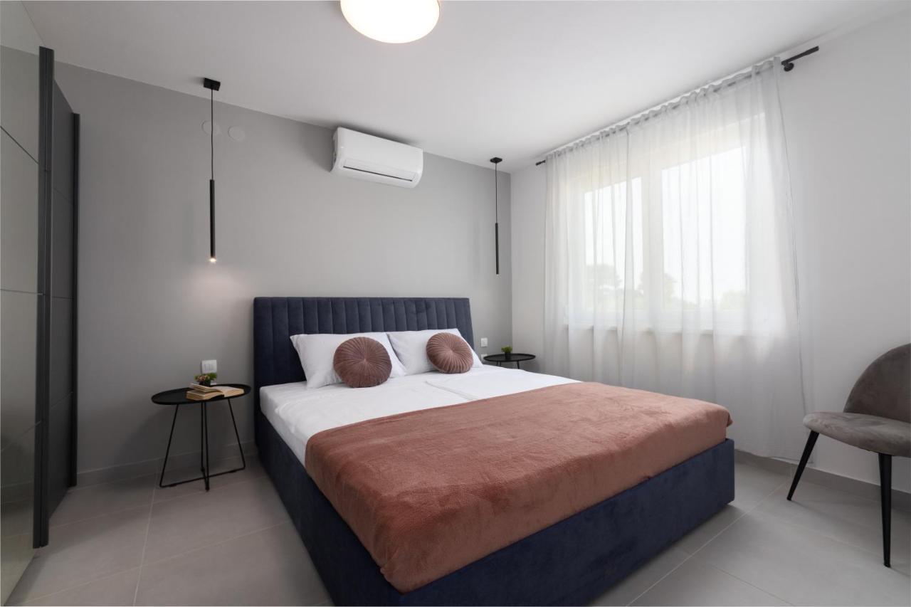 Ampelea Apartment Rovigno Esterno foto